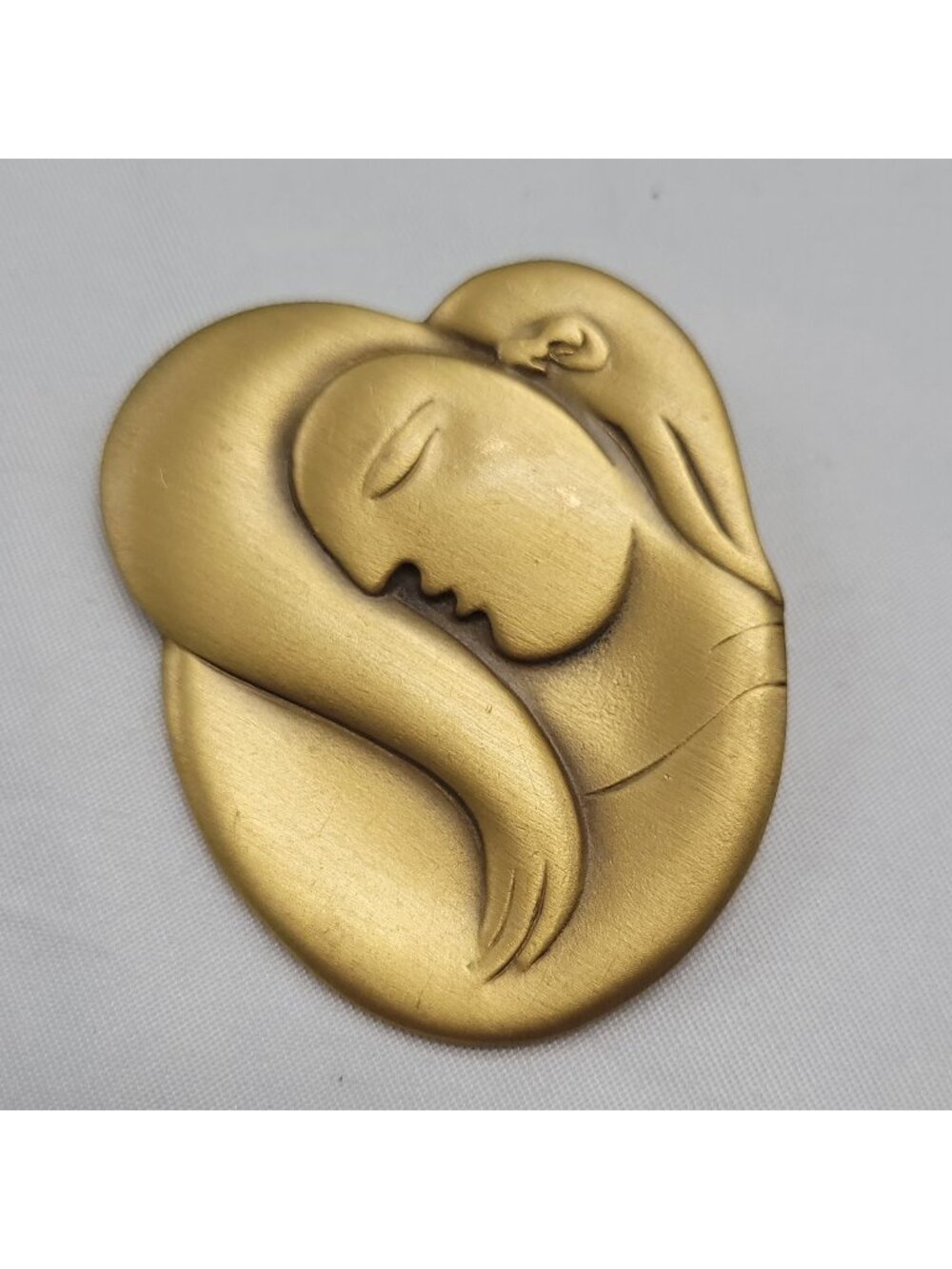 Vtg Guggenheim Gold-Tone Brooch Art Deco Sleeping Woman Pin Picaso